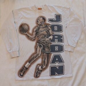 True vintage Jordan long sleeve tee